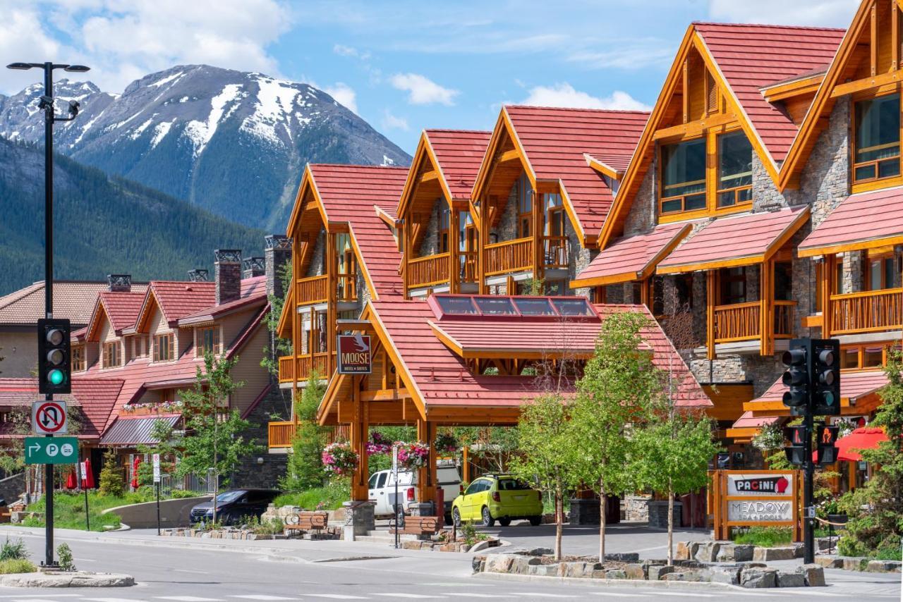 Moose Hotel And Suites Banff Exterior foto